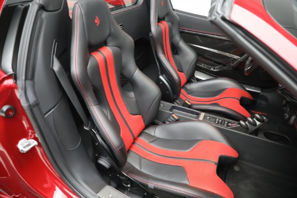 Used 2015 Ferrari 458 Speciale Aperta for sale $979,900 at Maserati of Greenwich in Greenwich CT 06830 24