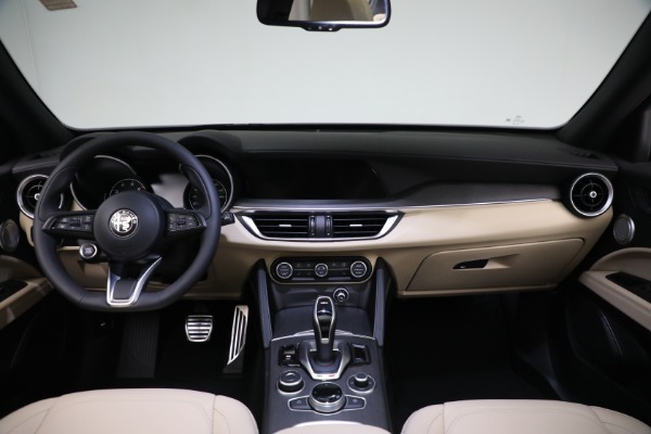 New 2023 Alfa Romeo Stelvio Ti Lusso AWD for sale Sold at Maserati of Greenwich in Greenwich CT 06830 22