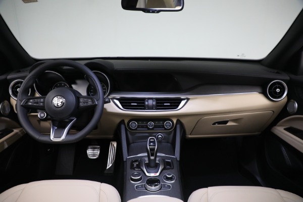 New 2023 Alfa Romeo Stelvio Ti Lusso AWD for sale Sold at Maserati of Greenwich in Greenwich CT 06830 23