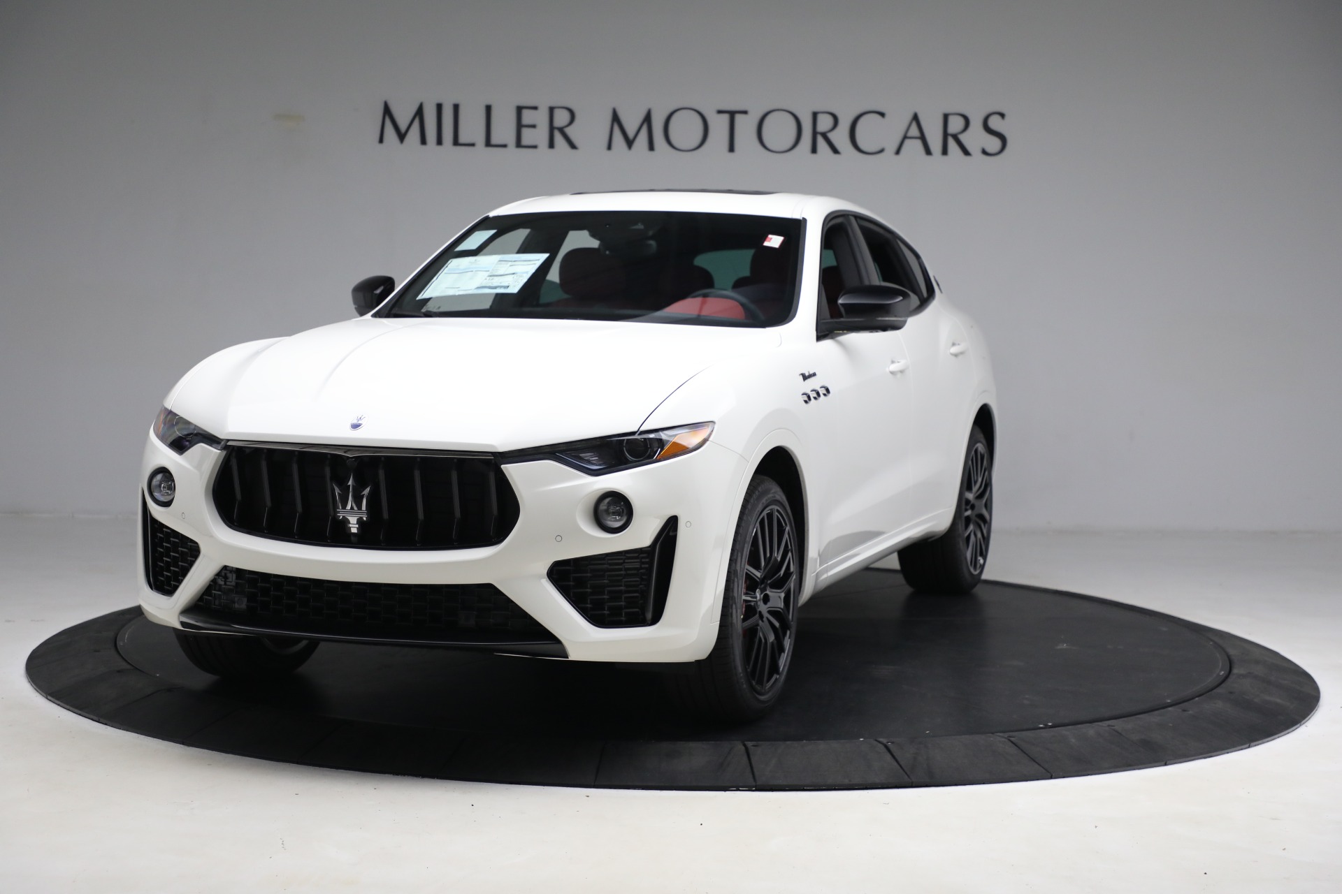 New 2023 Maserati Levante Modena for sale $110,716 at Maserati of Greenwich in Greenwich CT 06830 1