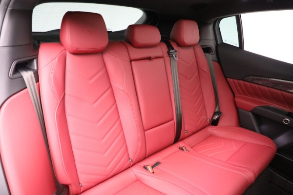 New 2023 Maserati Grecale Modena for sale $92,961 at Maserati of Greenwich in Greenwich CT 06830 17
