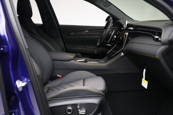 New 2023 Maserati Grecale Modena for sale $91,501 at Maserati of Greenwich in Greenwich CT 06830 16