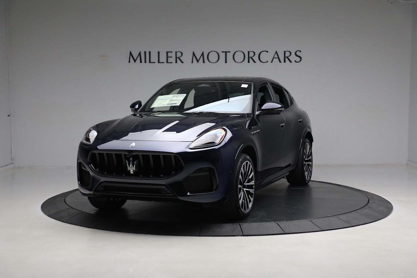 New 2023 Maserati Grecale PrimaSerie Modena for sale $94,101 at Maserati of Greenwich in Greenwich CT 06830 1