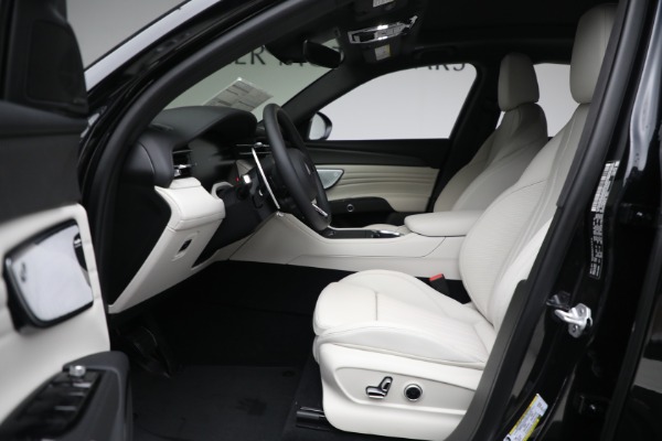 New 2023 Maserati Grecale Modena for sale $85,101 at Maserati of Greenwich in Greenwich CT 06830 14