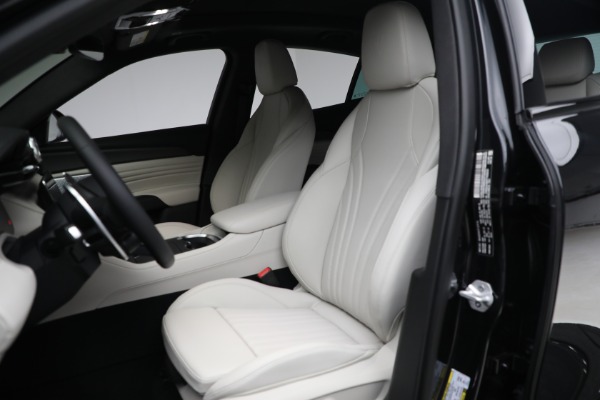 New 2023 Maserati Grecale Modena for sale $85,101 at Maserati of Greenwich in Greenwich CT 06830 15