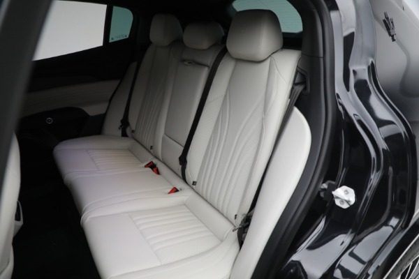 New 2023 Maserati Grecale Modena for sale $85,101 at Maserati of Greenwich in Greenwich CT 06830 19