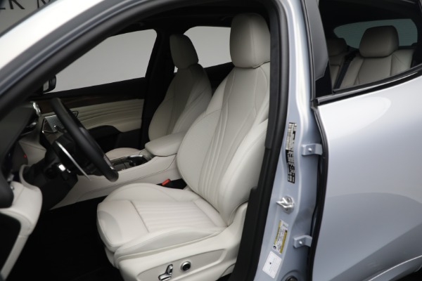 New 2023 Maserati Grecale Modena for sale $88,701 at Maserati of Greenwich in Greenwich CT 06830 17