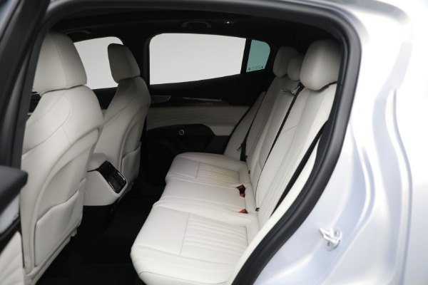 New 2023 Maserati Grecale Modena for sale $88,701 at Maserati of Greenwich in Greenwich CT 06830 19