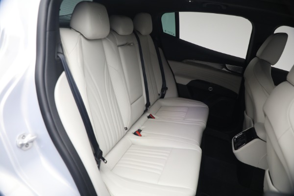 Used 2023 Maserati Grecale Modena for sale $44,900 at Maserati of Greenwich in Greenwich CT 06830 21