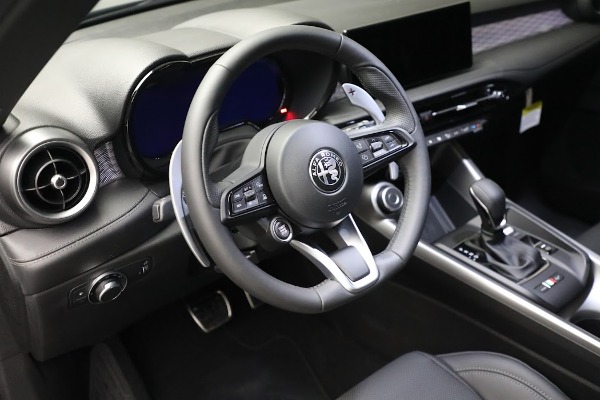 New 2024 Alfa Romeo Tonale Ti for sale $53,290 at Maserati of Greenwich in Greenwich CT 06830 13