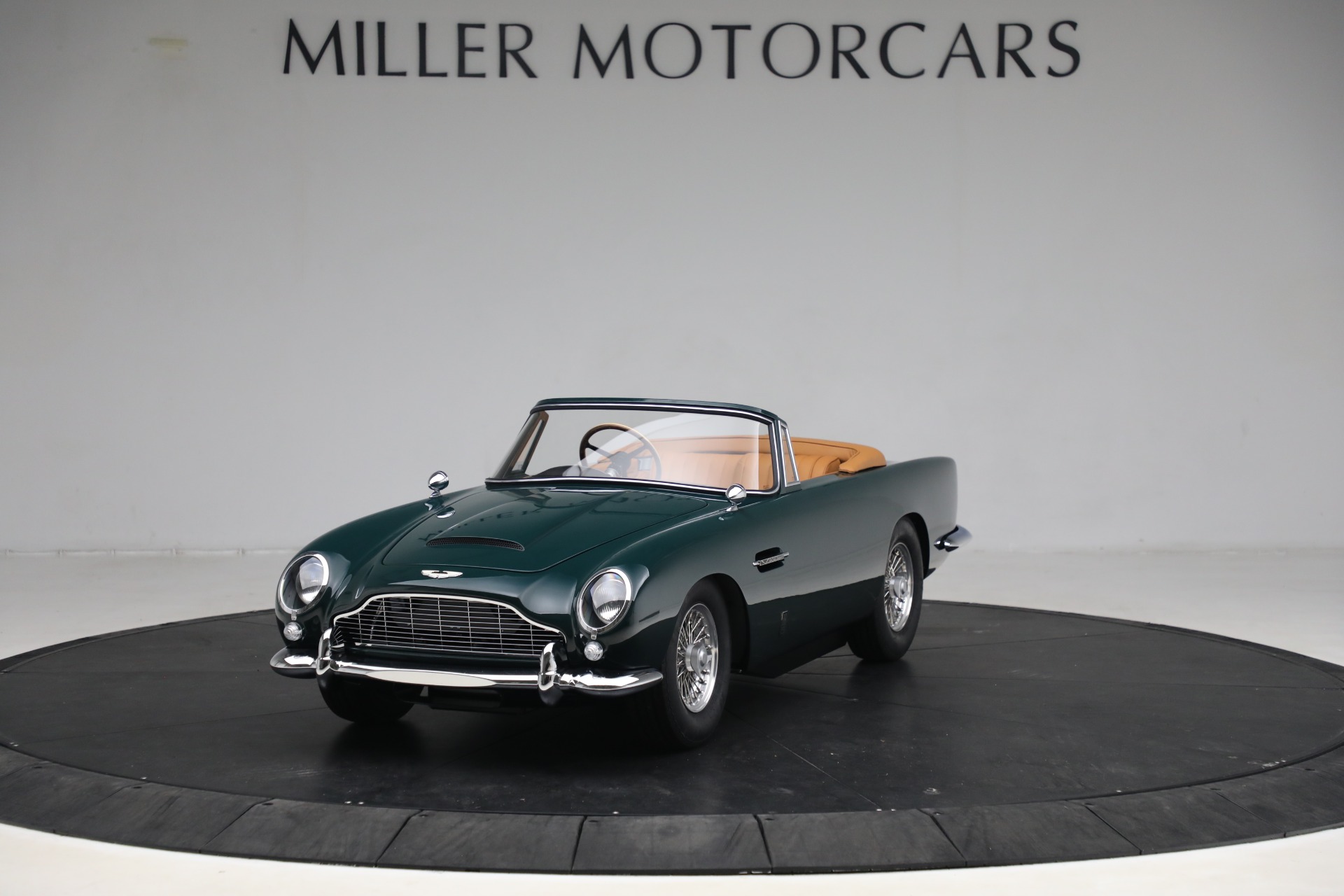New 2023 Aston Martin DB5 for sale $78,000 at Maserati of Greenwich in Greenwich CT 06830 1
