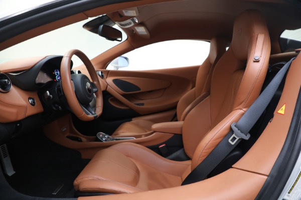 Used 2017 McLaren 570S for sale $166,900 at Maserati of Greenwich in Greenwich CT 06830 19