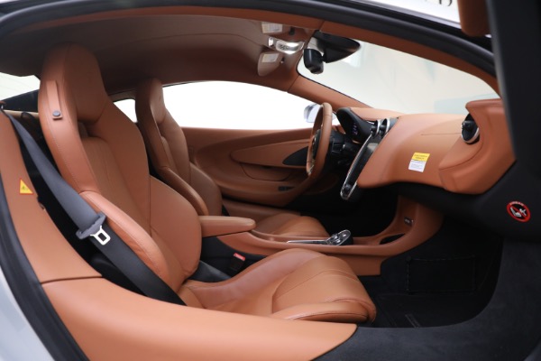 Used 2017 McLaren 570S for sale $166,900 at Maserati of Greenwich in Greenwich CT 06830 22