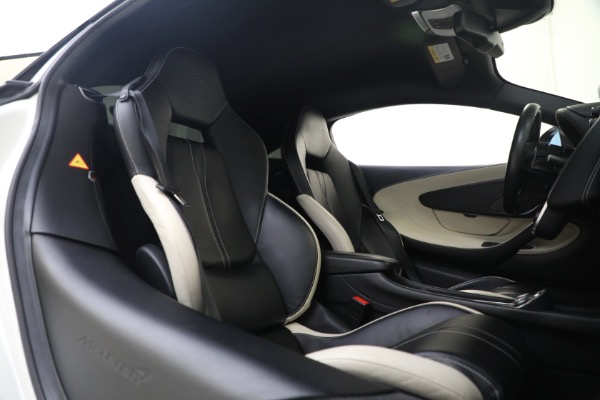 Used 2017 McLaren 570S for sale Call for price at Maserati of Greenwich in Greenwich CT 06830 23