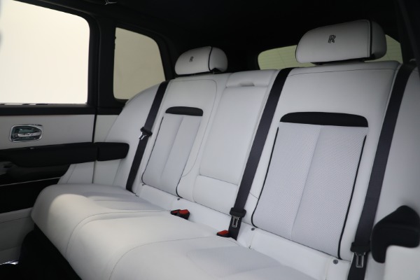 Used 2020 Rolls-Royce Cullinan for sale $305,900 at Maserati of Greenwich in Greenwich CT 06830 24