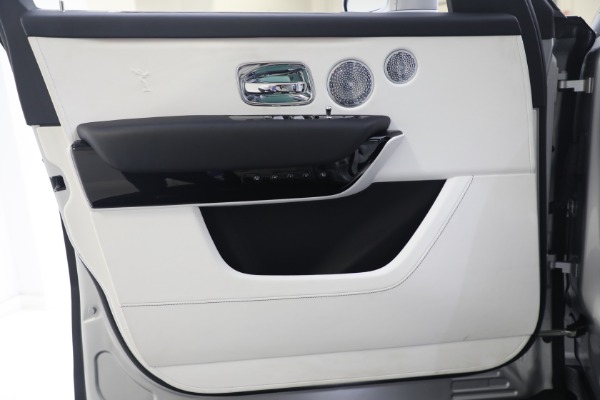 Used 2020 Rolls-Royce Cullinan for sale $305,900 at Maserati of Greenwich in Greenwich CT 06830 25
