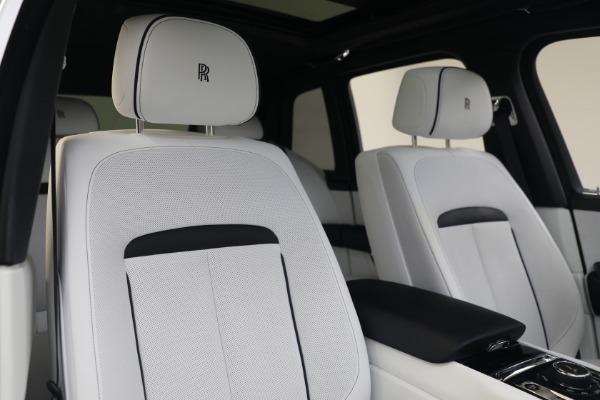 Used 2020 Rolls-Royce Cullinan for sale $305,900 at Maserati of Greenwich in Greenwich CT 06830 28