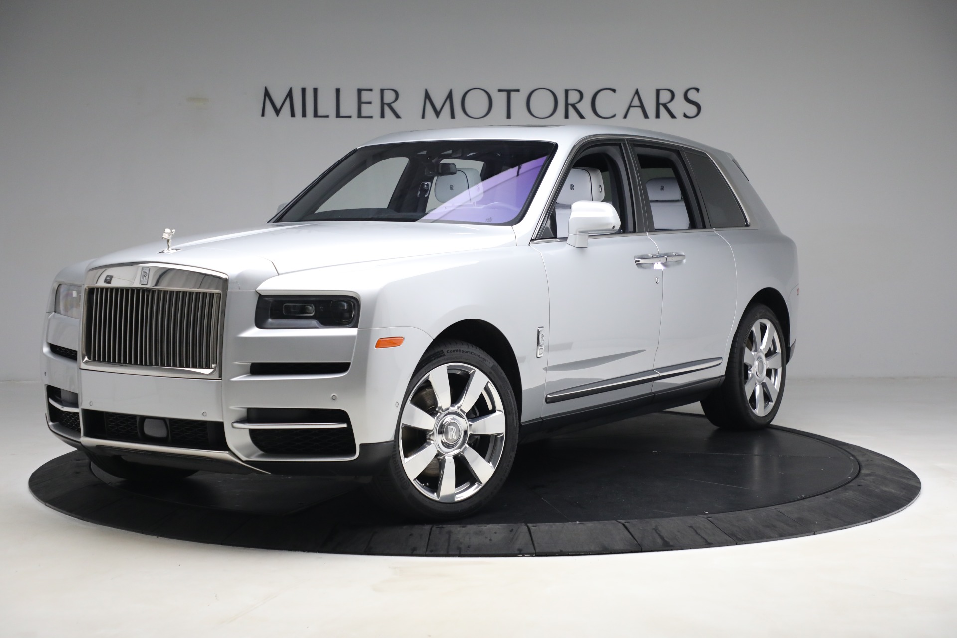 Used 2020 Rolls-Royce Cullinan for sale $305,900 at Maserati of Greenwich in Greenwich CT 06830 1