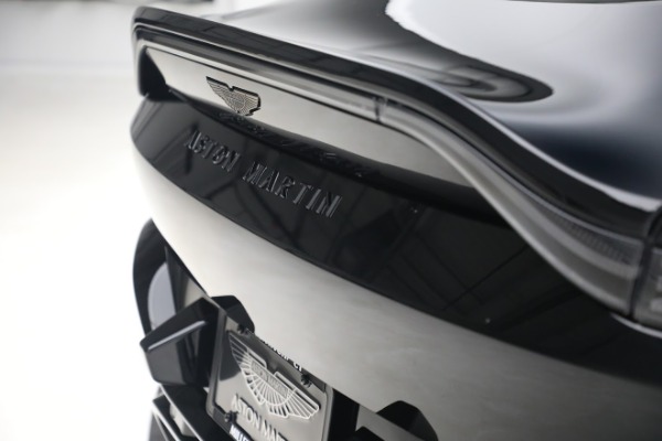 New 2023 Aston Martin Vantage V8 for sale $180,286 at Maserati of Greenwich in Greenwich CT 06830 21