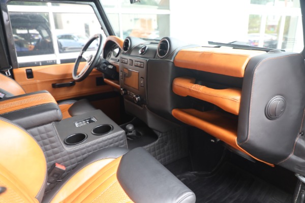 Used 1983 Land Rover Defender 110 Double Cab 6x6 Edition for sale $399,900 at Maserati of Greenwich in Greenwich CT 06830 12