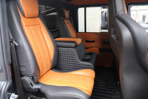 Used 1983 Land Rover Defender 110 Double Cab 6x6 Edition for sale $399,900 at Maserati of Greenwich in Greenwich CT 06830 15