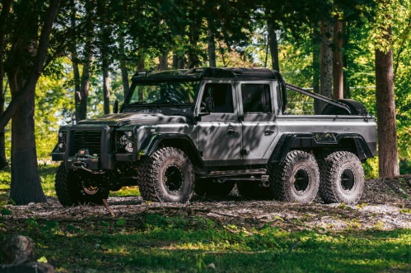 Used 1983 Land Rover Defender 110 Double Cab 6x6 Edition for sale $399,900 at Maserati of Greenwich in Greenwich CT 06830 19