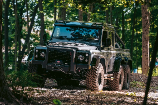 Used 1983 Land Rover Defender 110 Double Cab 6x6 Edition for sale $399,900 at Maserati of Greenwich in Greenwich CT 06830 20