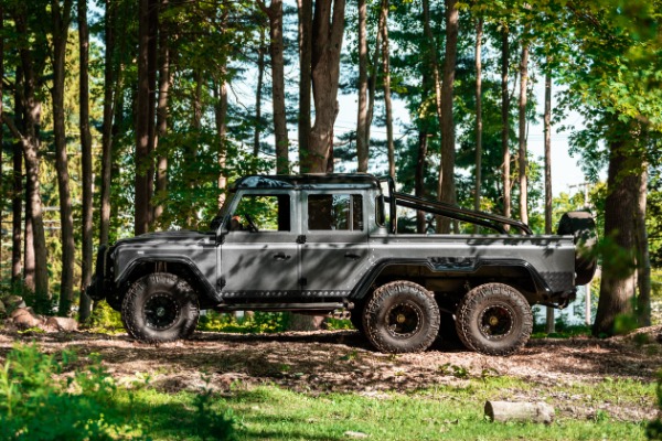 Used 1983 Land Rover Defender 110 Double Cab 6x6 Edition for sale $399,900 at Maserati of Greenwich in Greenwich CT 06830 21