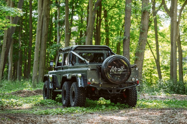 Used 1983 Land Rover Defender 110 Double Cab 6x6 Edition for sale $399,900 at Maserati of Greenwich in Greenwich CT 06830 23