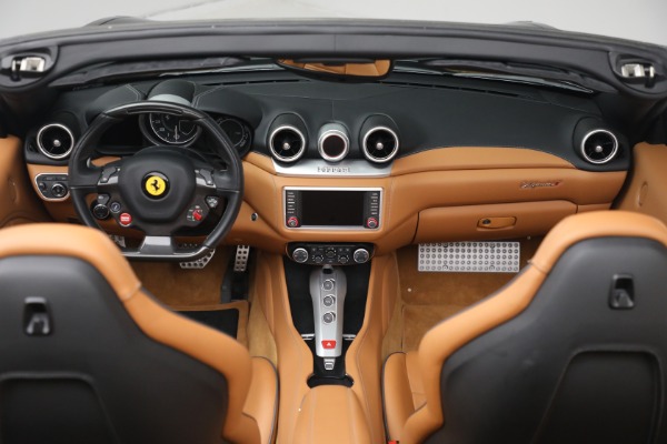 Used 2017 Ferrari California T for sale $151,900 at Maserati of Greenwich in Greenwich CT 06830 19