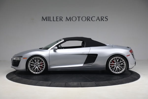 Used 2015 Audi R8 4.2 quattro Spyder for sale $149,900 at Maserati of Greenwich in Greenwich CT 06830 14