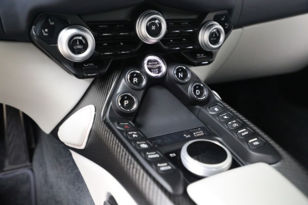 New 2023 Aston Martin Vantage V8 for sale $195,586 at Maserati of Greenwich in Greenwich CT 06830 17