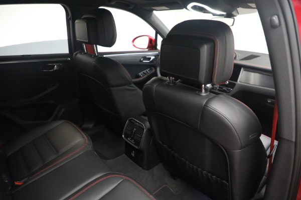 Used 2022 Porsche Macan GTS for sale $82,900 at Maserati of Greenwich in Greenwich CT 06830 22