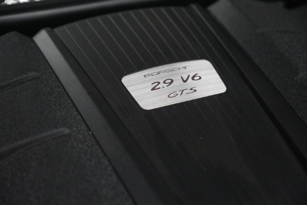 Used 2022 Porsche Macan GTS for sale $82,900 at Maserati of Greenwich in Greenwich CT 06830 27