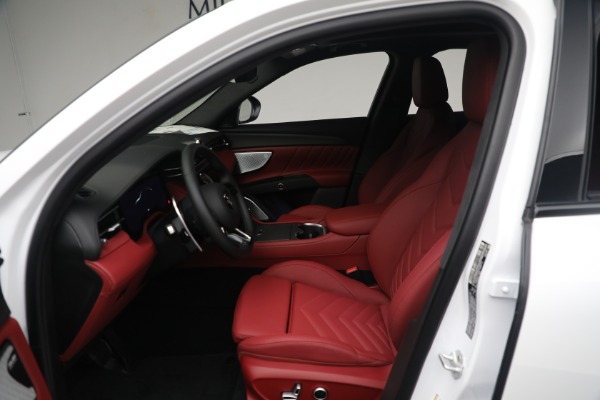 New 2023 Maserati Grecale Trofeo for sale $110,095 at Maserati of Greenwich in Greenwich CT 06830 14