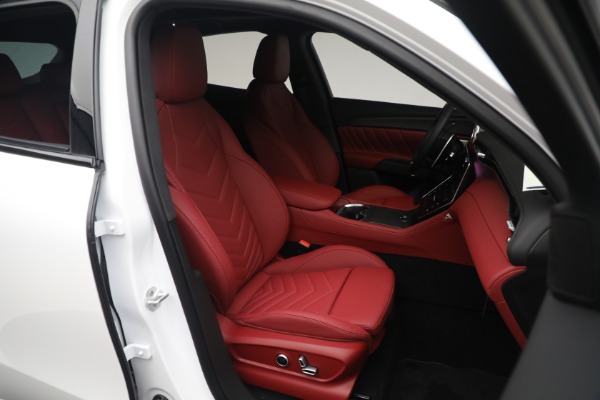 New 2023 Maserati Grecale Trofeo for sale $110,095 at Maserati of Greenwich in Greenwich CT 06830 17