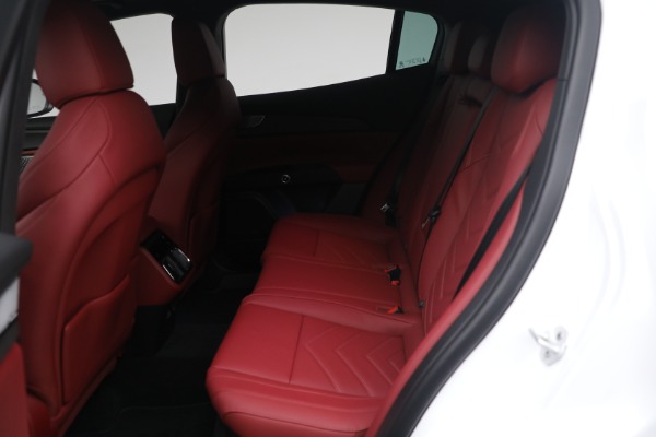 New 2023 Maserati Grecale Trofeo for sale $110,095 at Maserati of Greenwich in Greenwich CT 06830 19
