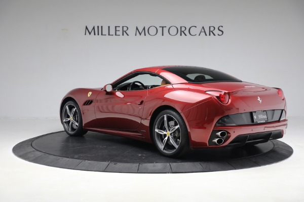 Used 2014 Ferrari California for sale $136,900 at Maserati of Greenwich in Greenwich CT 06830 15
