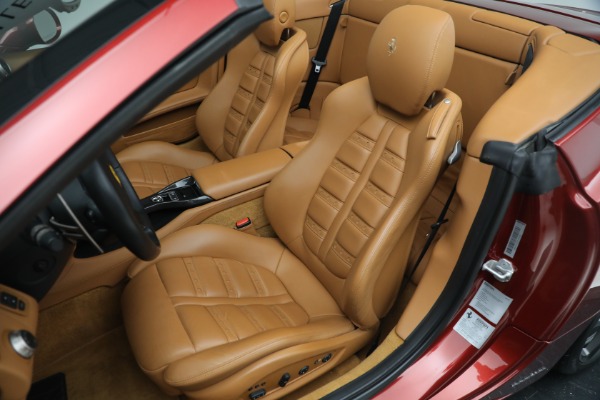 Used 2014 Ferrari California for sale $136,900 at Maserati of Greenwich in Greenwich CT 06830 21