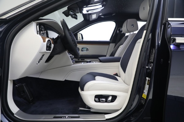 Used 2021 Rolls-Royce Ghost for sale $299,900 at Maserati of Greenwich in Greenwich CT 06830 14