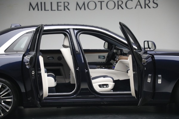 Used 2021 Rolls-Royce Ghost for sale $299,900 at Maserati of Greenwich in Greenwich CT 06830 26