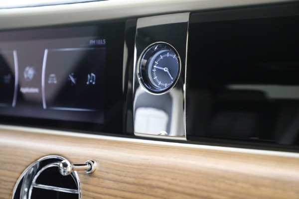 Used 2021 Rolls-Royce Ghost for sale $299,900 at Maserati of Greenwich in Greenwich CT 06830 27