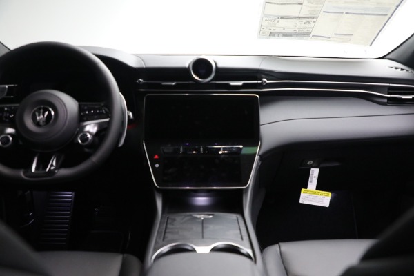 New 2023 Maserati Grecale Modena for sale Sold at Maserati of Greenwich in Greenwich CT 06830 25