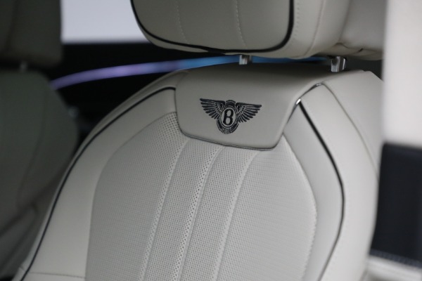 New 2023 Bentley Flying Spur V8 for sale $243,705 at Maserati of Greenwich in Greenwich CT 06830 22