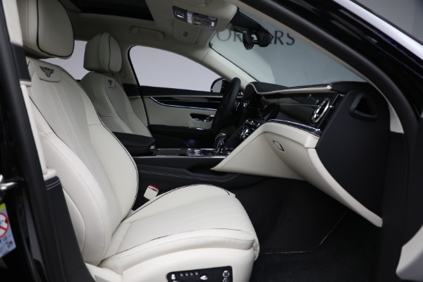 New 2023 Bentley Flying Spur V8 for sale $243,705 at Maserati of Greenwich in Greenwich CT 06830 28