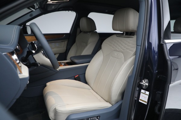 Used 2023 Bentley Bentayga EWB Azure V8 for sale $267,900 at Maserati of Greenwich in Greenwich CT 06830 15