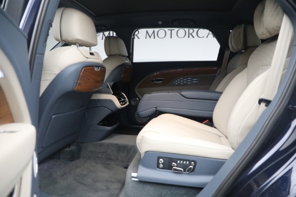 New 2023 Bentley Bentayga EWB Azure V8 for sale $251,900 at Maserati of Greenwich in Greenwich CT 06830 17