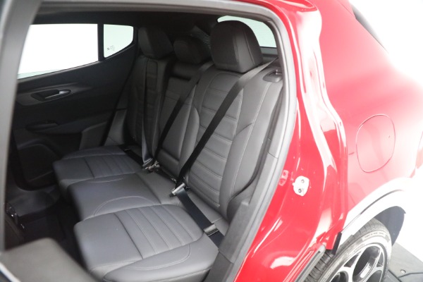 New 2024 Alfa Romeo Tonale Ti for sale $51,290 at Maserati of Greenwich in Greenwich CT 06830 26