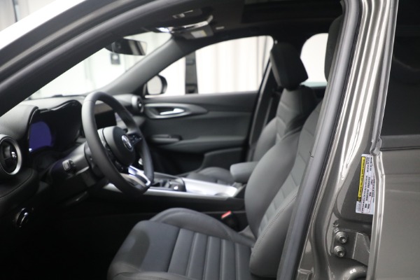 New 2024 Alfa Romeo Tonale Ti for sale Sold at Maserati of Greenwich in Greenwich CT 06830 15