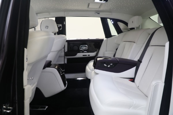 Used 2018 Rolls-Royce Phantom for sale $339,900 at Maserati of Greenwich in Greenwich CT 06830 11